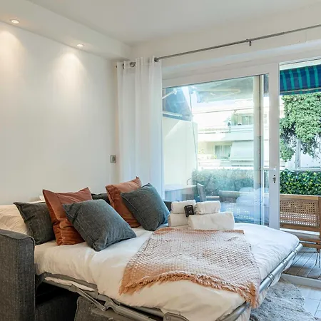 Lejlighed Renovated With Parking & Terrace - Palm