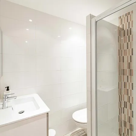 Lejlighed Renovated With Parking & Terrace - Palm *